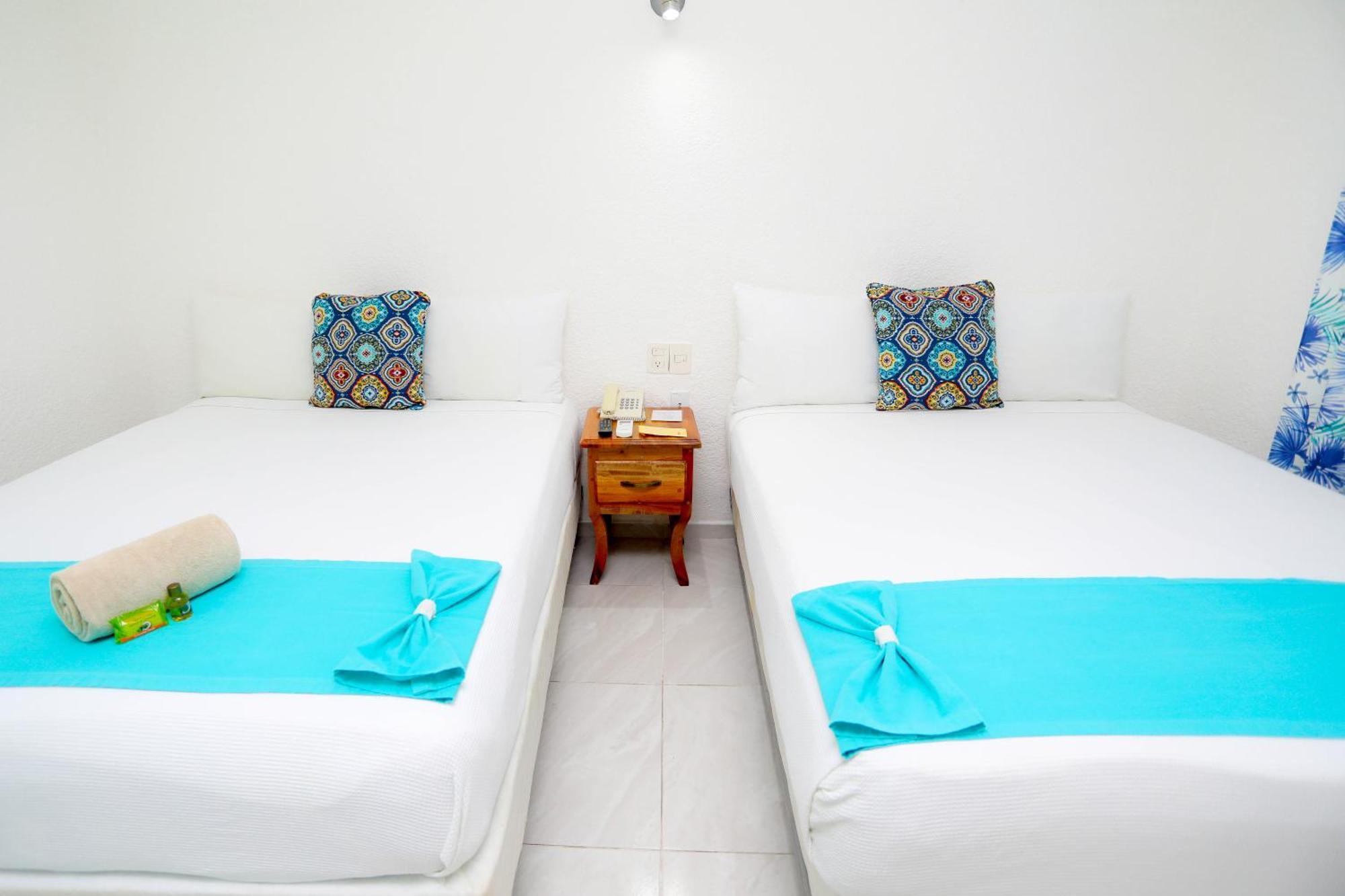 Hotel Maria de Lourdes Cancún Extérieur photo